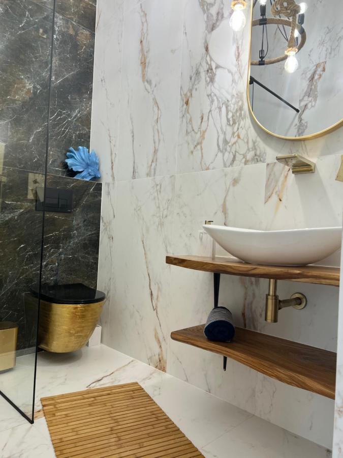 Mazurski Swit Apartment *
